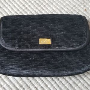 Black Cross Body Bag with Removable Classic Chain